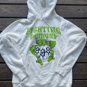 V Lone X 999 “Fighting demons”